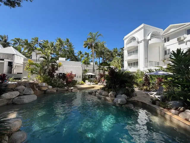 Cairns