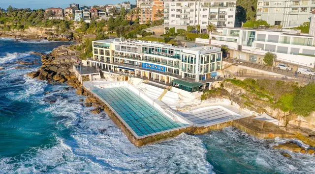 Bondi Icebergs