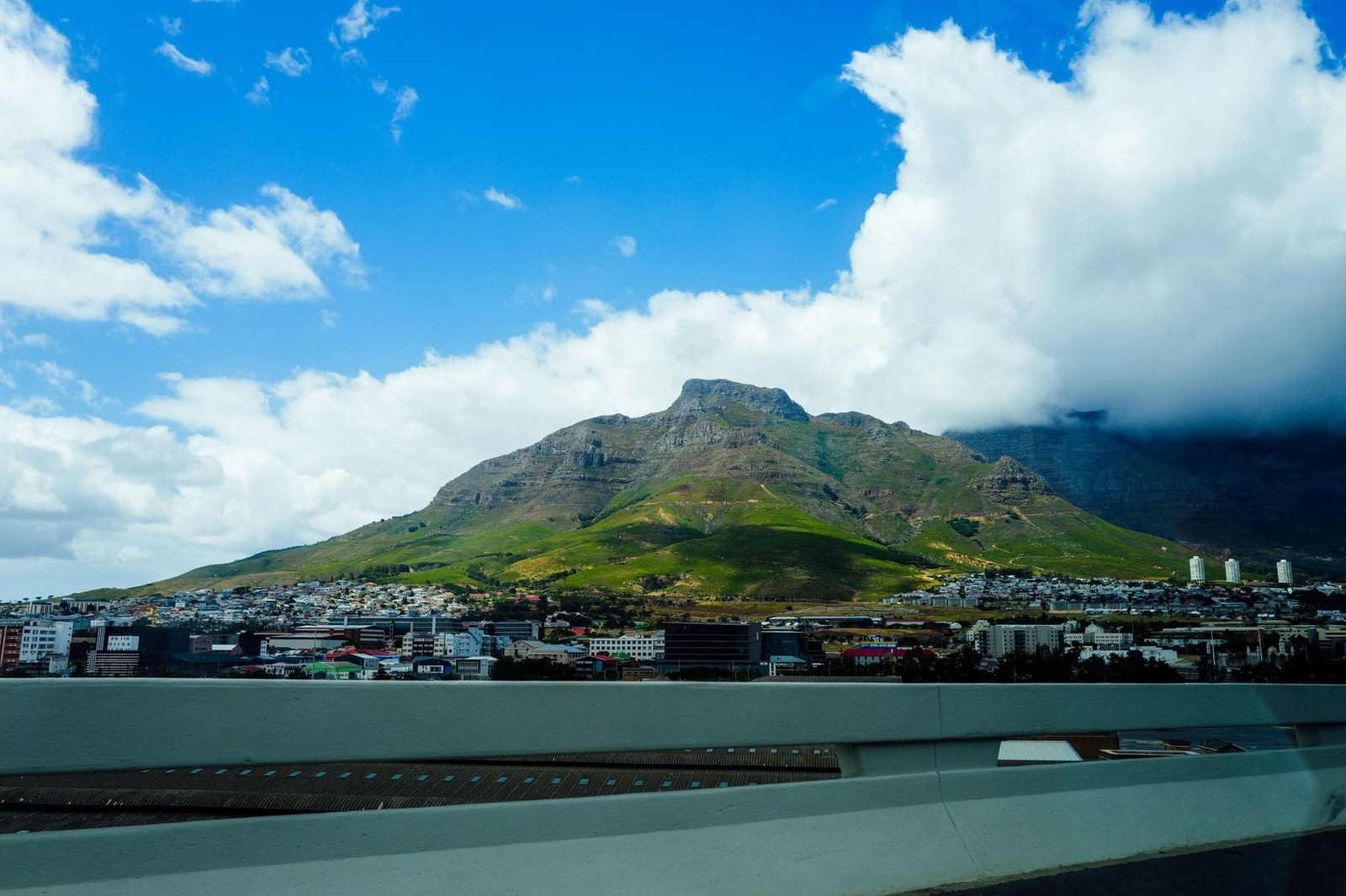 Table Mountain (Maclear's beacon)